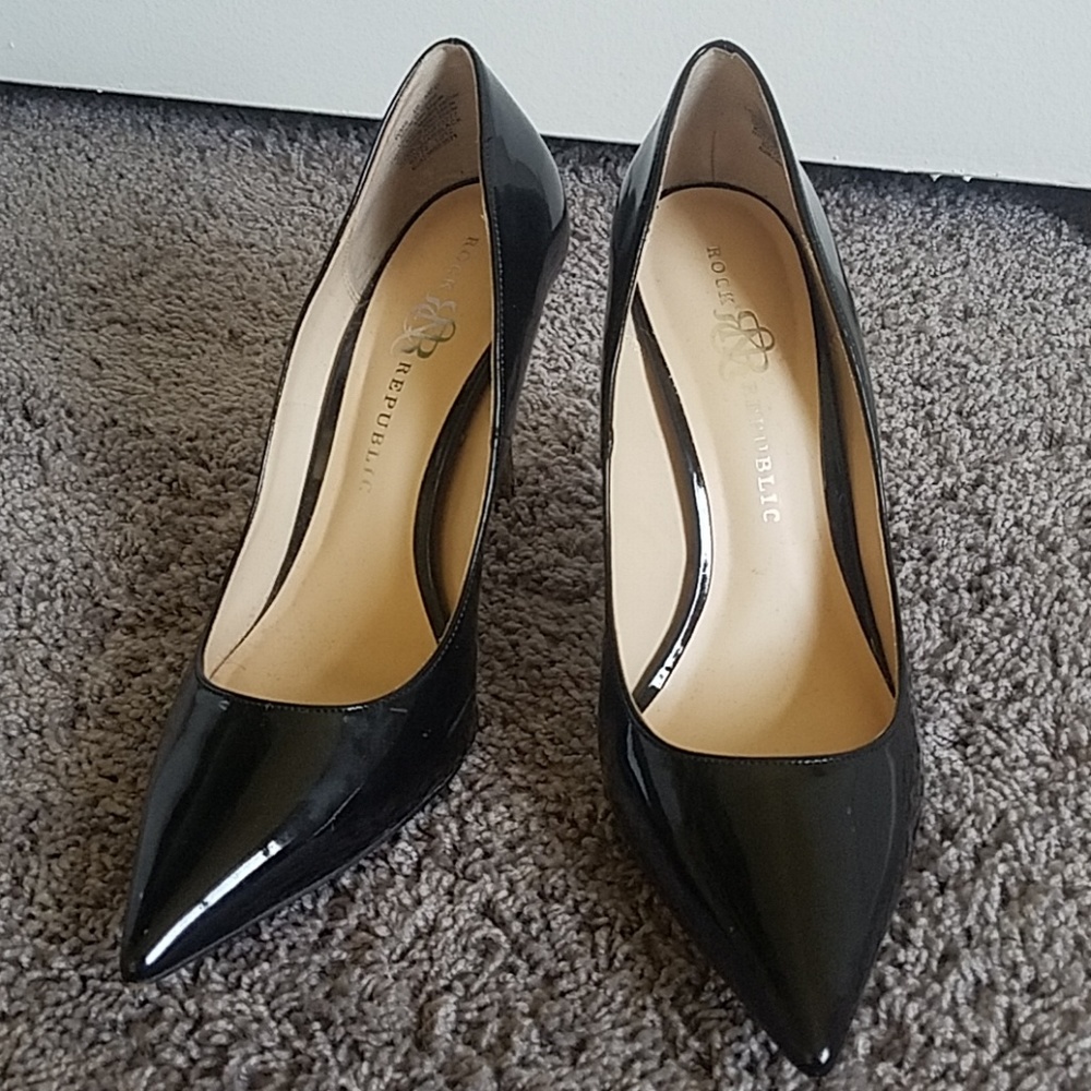 Rock& Republic Black heels